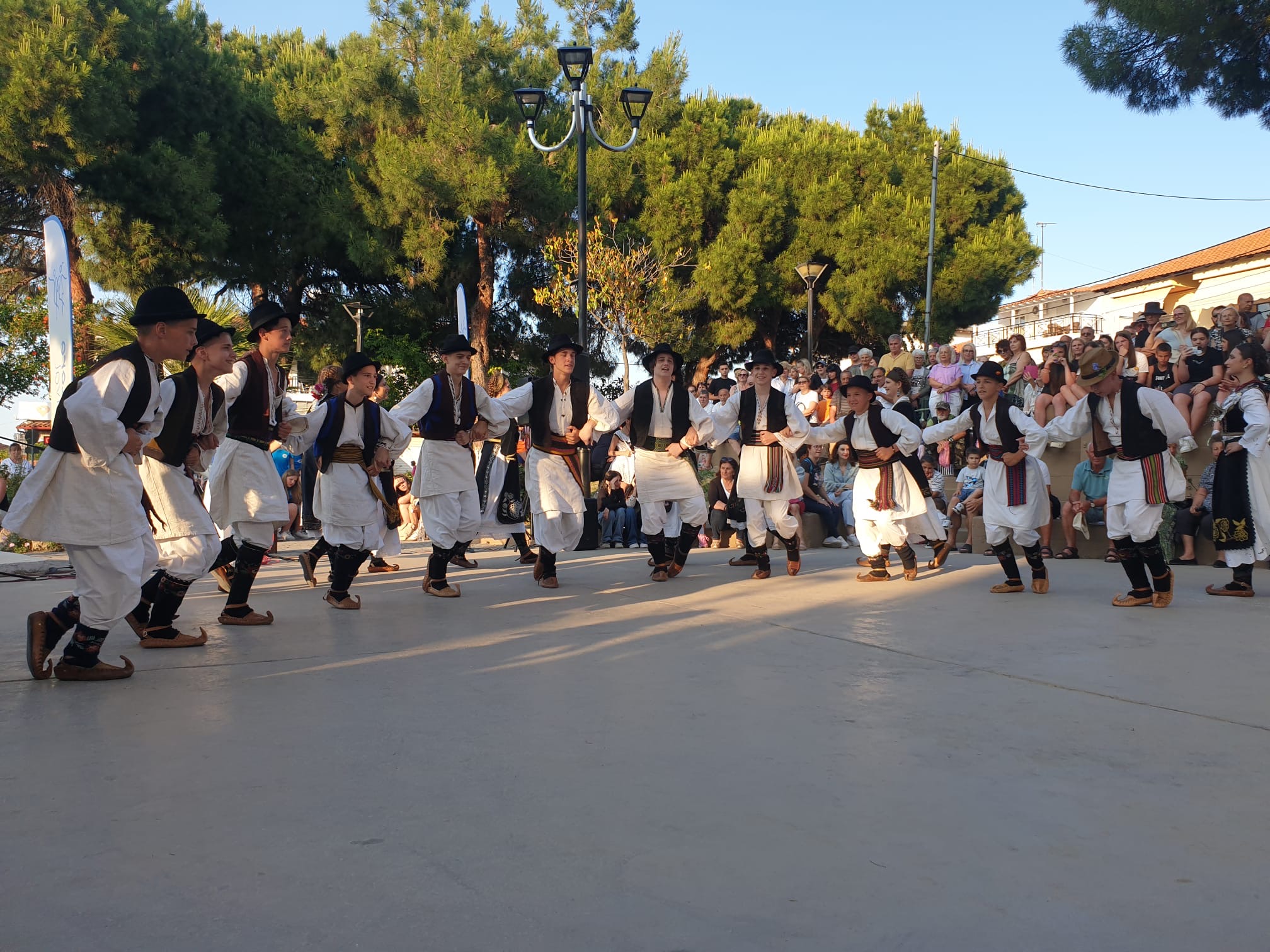 event-image